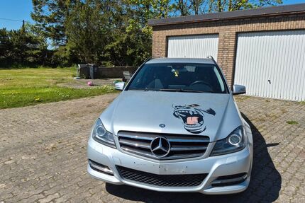 Mercedes-Benz 220 345.920 km 5.200 &euro; Taarstedt 24893