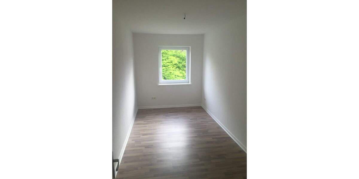 Etagenwohnung Rendsburg - 4 Zimmer, 86 m&sup2;, 765&euro; | Angebot:25660679