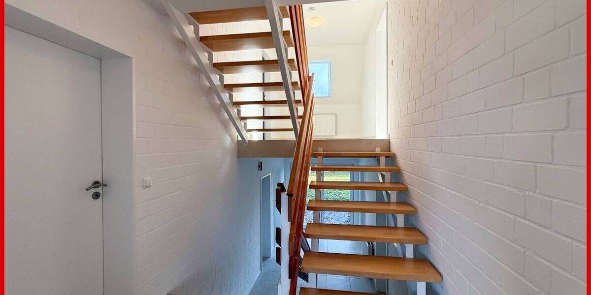 Einfamilienhaus Schleswig - 9 Zimmer, 210 m&sup2;, 550.000&euro; | Angebot:25705483