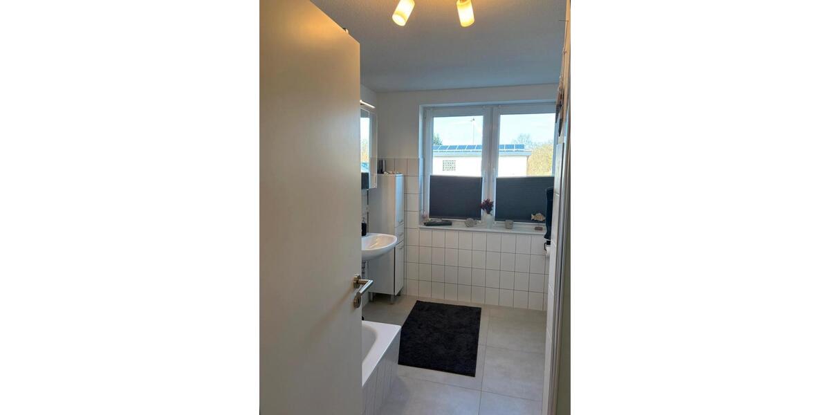 Erdgeschoßwohnung Großenwiehe - 2.5 Zimmer, 82 m&sup2;, 850&euro; | Angebot:25995195