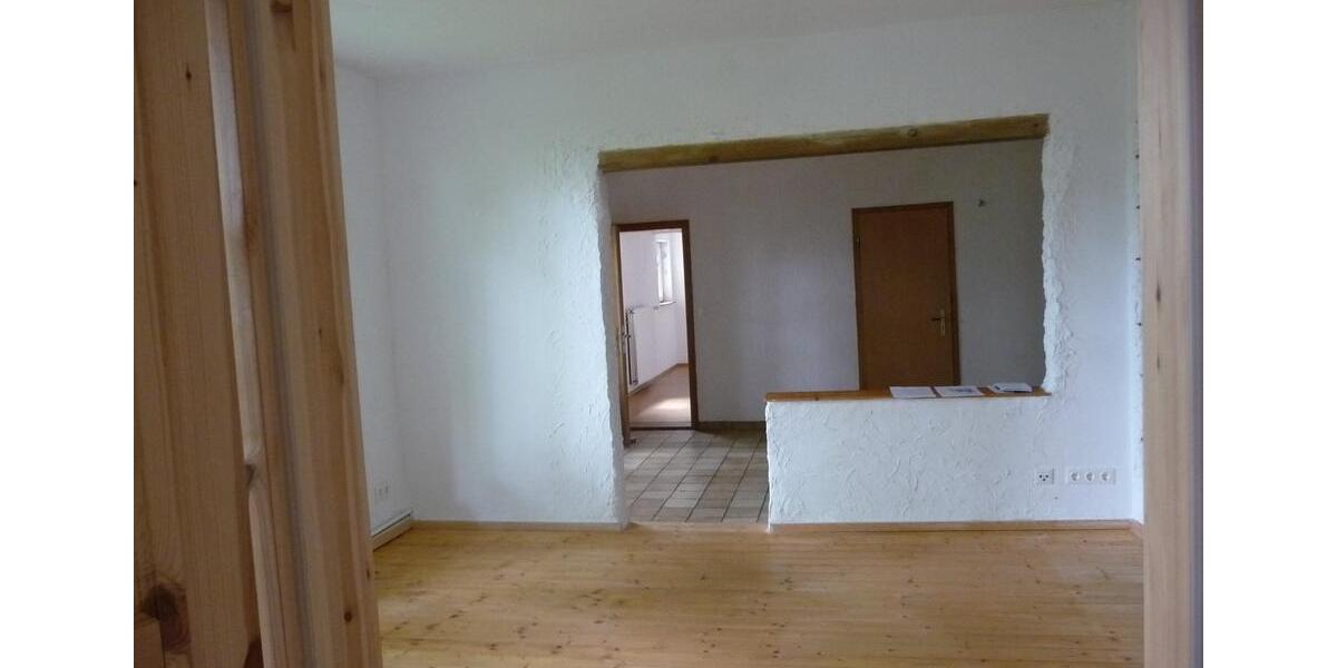 Erdgeschoßwohnung Hollingstedt - 4 Zimmer, 85 m&sup2;, 700&euro; | Angebot:25477194