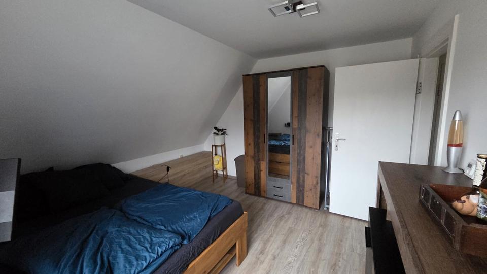 Dachgeschoßwohnung Kappeln - 4 Zimmer, 81 m&sup2;, 700&euro; | Angebot:26349168