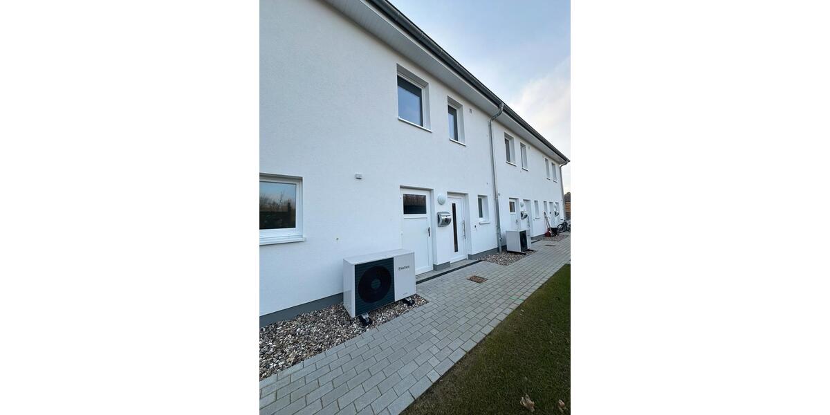 Reihenhaus Tastrup - 4 Zimmer, 120 m&sup2;, 1.599&euro; | Angebot:25796312