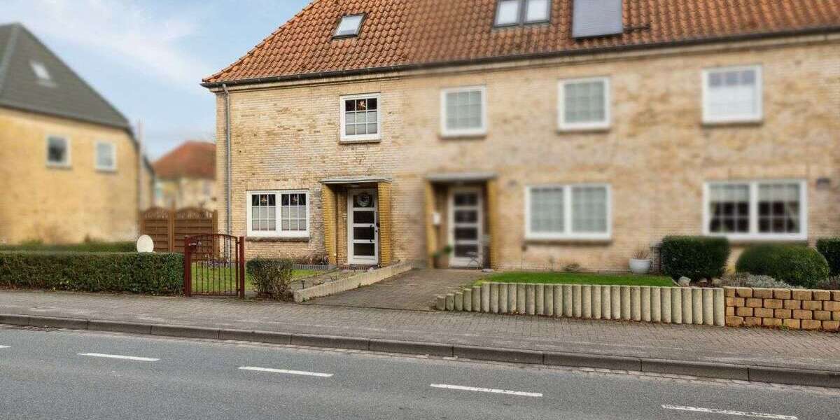 Einfamilienhaus Schleswig - 4 Zimmer, 78 m&sup2;, 210.000&euro; | Angebot:24886116