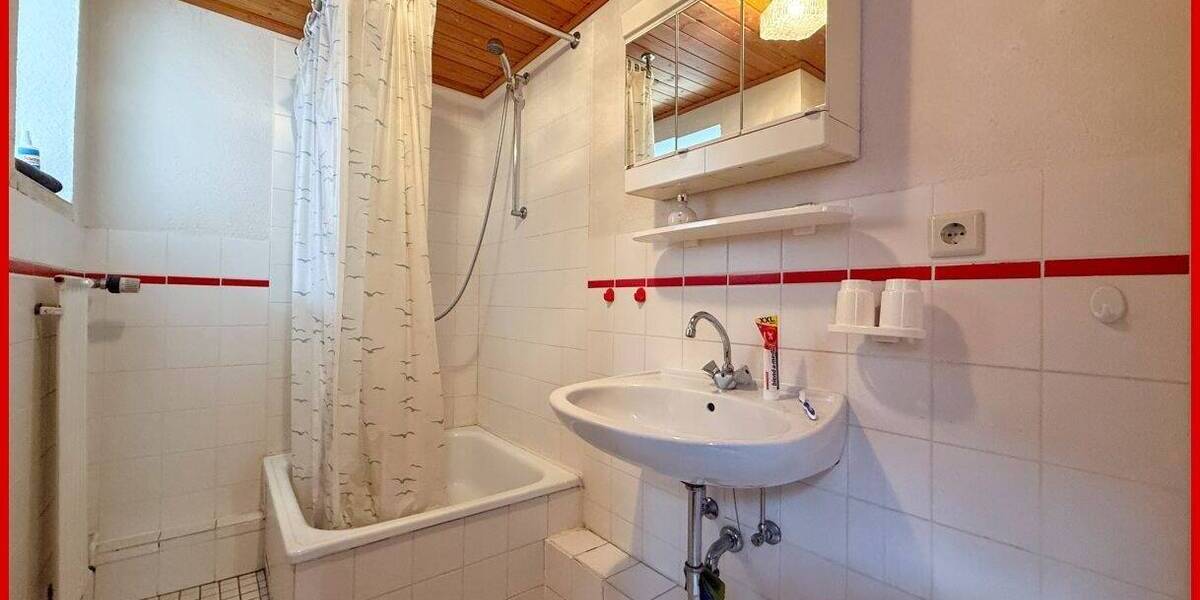 Mehrfamilienhaus, Wohnhaus Schleswig - 8 Zimmer, 162 m&sup2;, 475.000&euro; | Angebot:25705487