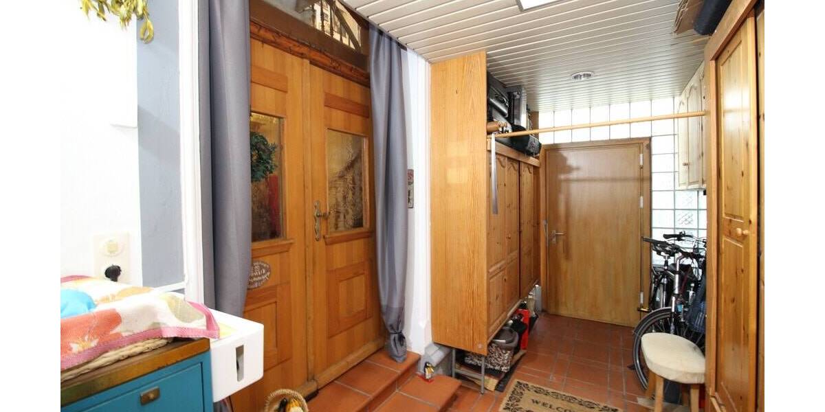 Einfamilienhaus Schleswig - 5 Zimmer, 140 m&sup2;, 275.000&euro; | Angebot:25671434