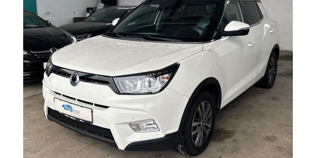 SsangYong Tivoli 83.494 km 9.980 &euro; Rendsburg 24768