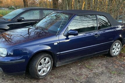 VW Golf 329.027 km 2.700 &euro; Steinbergkirche 24972