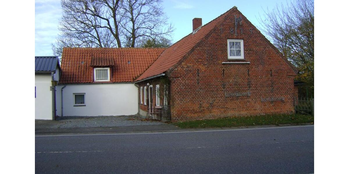 Einfamilienhaus Süderbrarup - 6 Zimmer, 120 m&sup2;, 810&euro; | Angebot:24640471