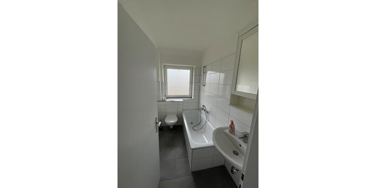 Etagenwohnung Schleswig - 2 Zimmer, 48 m&sup2;, 390&euro; | Angebot:25925423