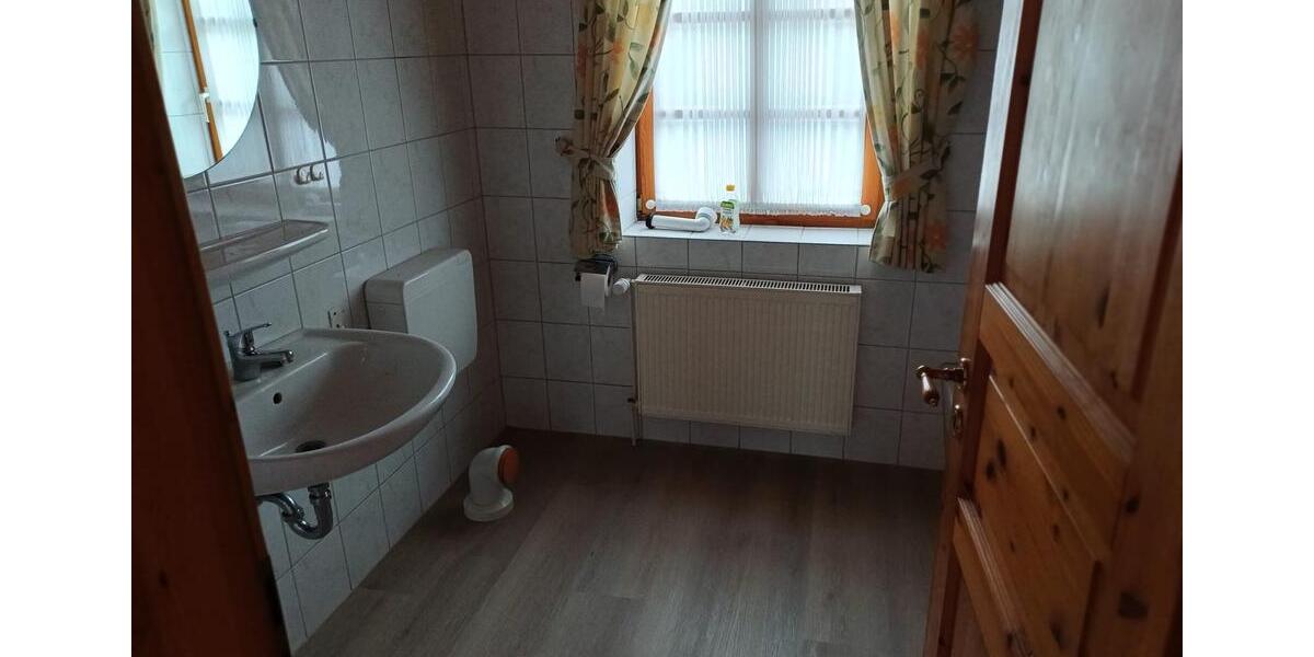 Einfamilienhaus Jübek - 3 Zimmer, 105 m&sup2;, 950&euro; | Angebot:25976843