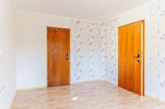 Einfamilienhaus Böklund - 4 Zimmer, 95 m&sup2;, 175.000&euro; | Angebot:25661144