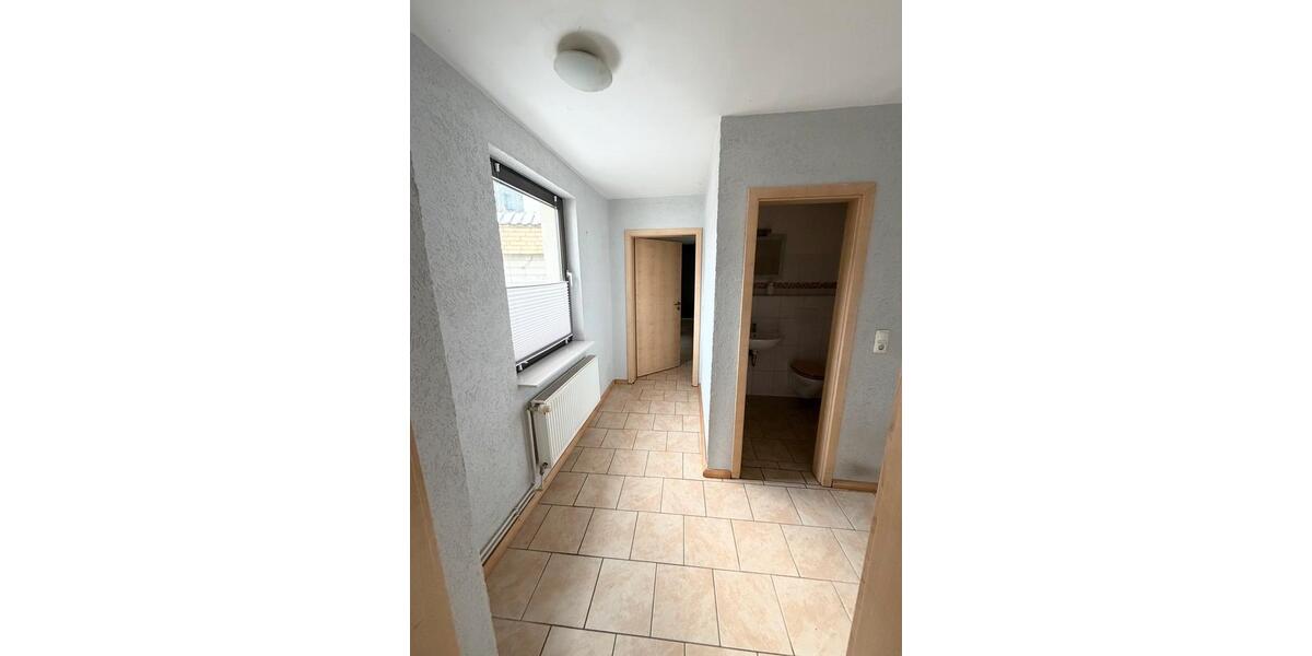 Einfamilienhaus Schleswig - 7 Zimmer, 120 m&sup2;, 1.800&euro; | Angebot:26004435