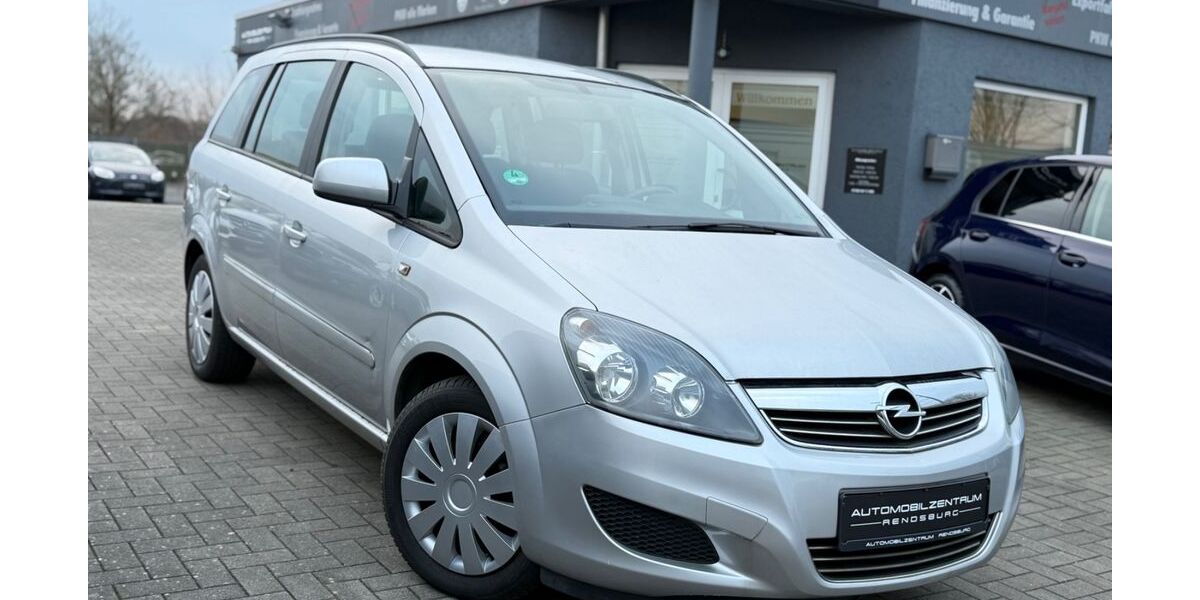 Opel Zafira 156.000 km 2.799 &euro; Rendsburg 24768