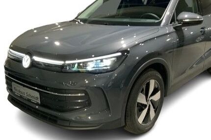 VW Tiguan 2.000 km 42.440 &euro; Süderbrarup 24392