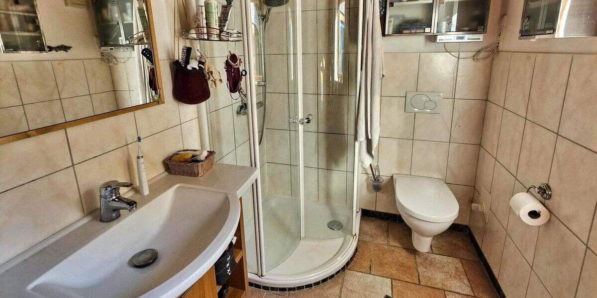 Mehrfamilienhaus, Wohnhaus Rieseby - 9 Zimmer, 365 m&sup2;, 899.000&euro; | Angebot:25700026