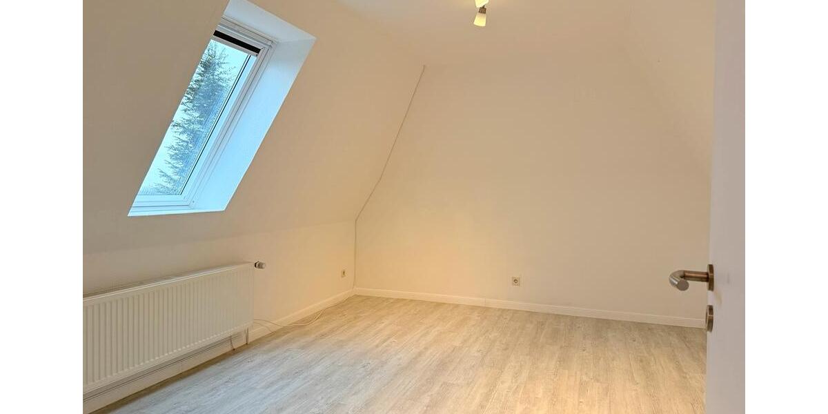 Etagenwohnung Behrendorf - 3 Zimmer, 85 m&sup2;, 740&euro; | Angebot:25962038