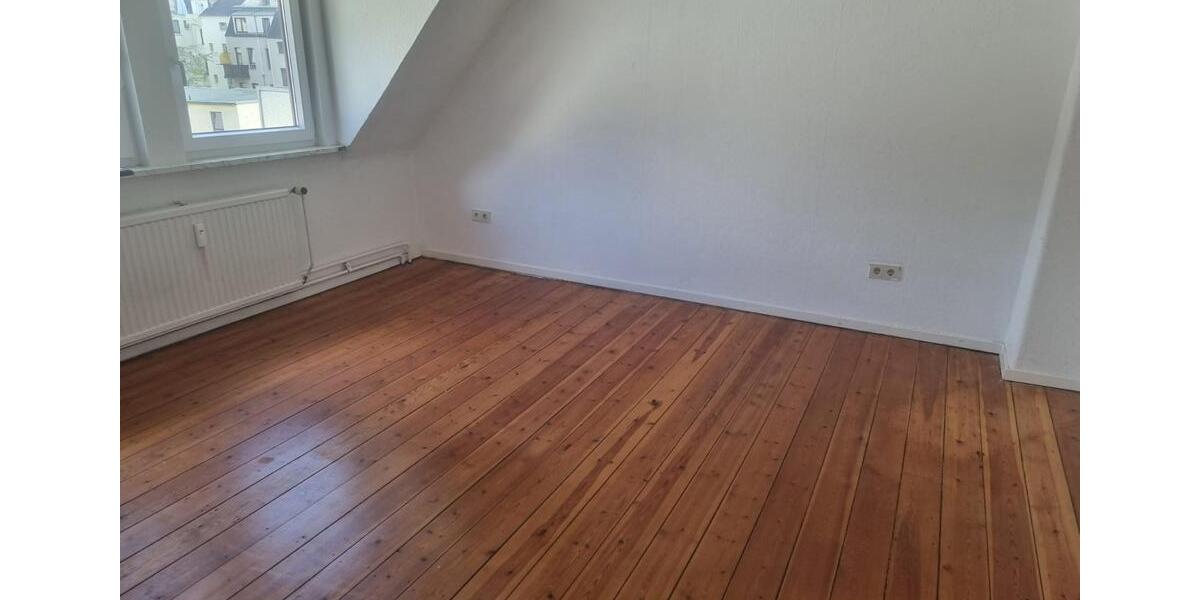 Dachgeschoßwohnung Tastrup - 3 Zimmer, 66 m&sup2;, 663&euro; | Angebot:25869682