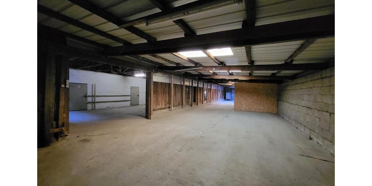 Einfamilienhaus Neuberend - 11 Zimmer, 263 m&sup2;, 750.000&euro; | Angebot:24739604