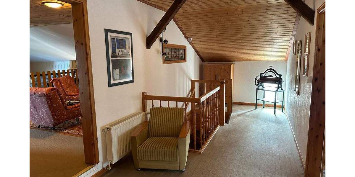 Einfamilienhaus Bergenhusen - 1 Zimmer, 300 m&sup2;, 355.000&euro; | Angebot:25708130