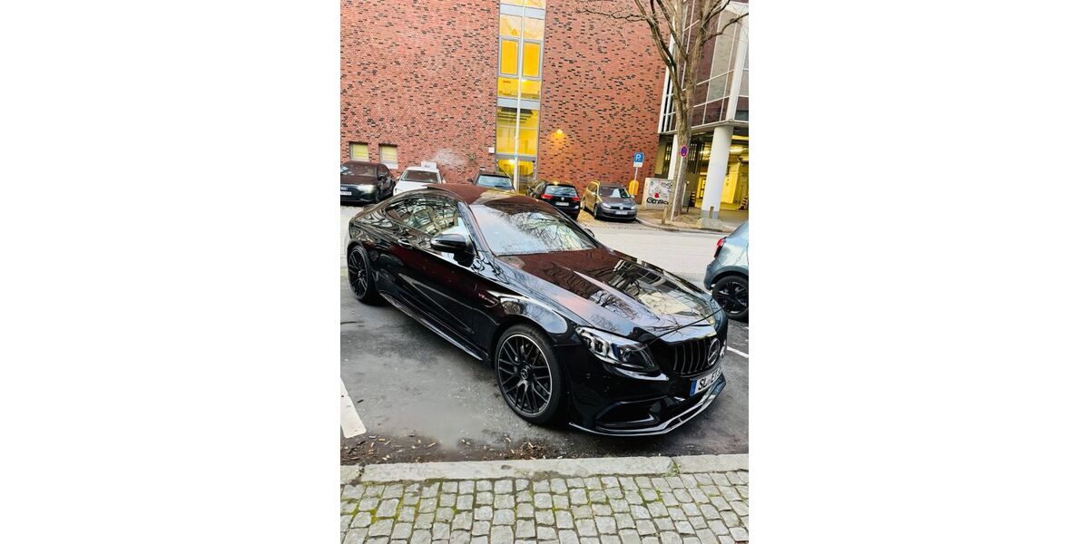 Mercedes-Benz C 63 AMG 16.000 km 67.000 &euro; Schleswig 24837