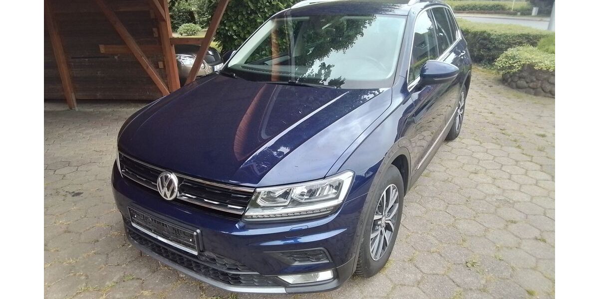 VW Tiguan 185.800 km 15.900 &euro; Schaalby 24882