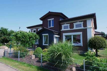 Haus Rieseby - 6 Zimmer, 218 m&sup2;, 293.500&euro; | Angebot:23465132