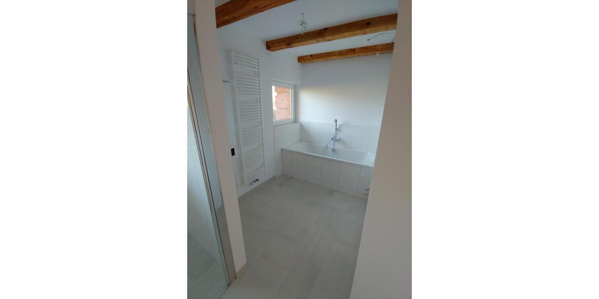 Einfamilienhaus Barkelsby - 7 Zimmer, 215 m&sup2;, 2.150&euro; | Angebot:25976841