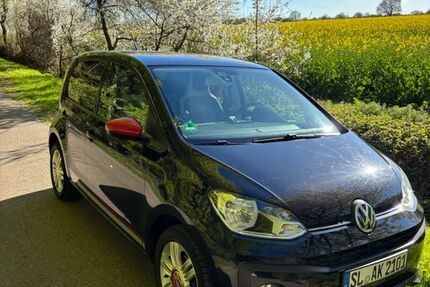 VW up! 150.400 km 5.900 &euro; Schaalby 24883