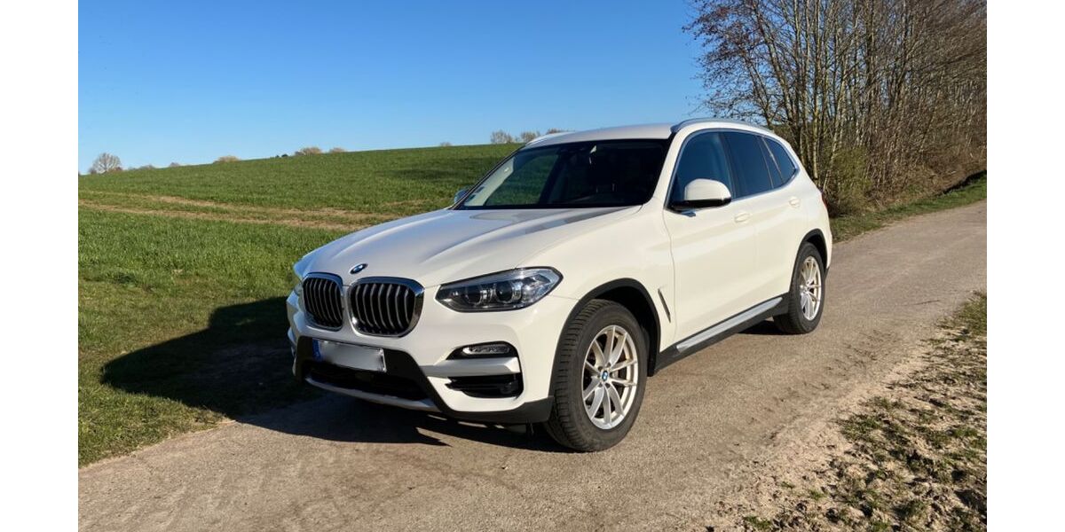 BMW X3 124.000 km 24.300 &euro; Boren 24392