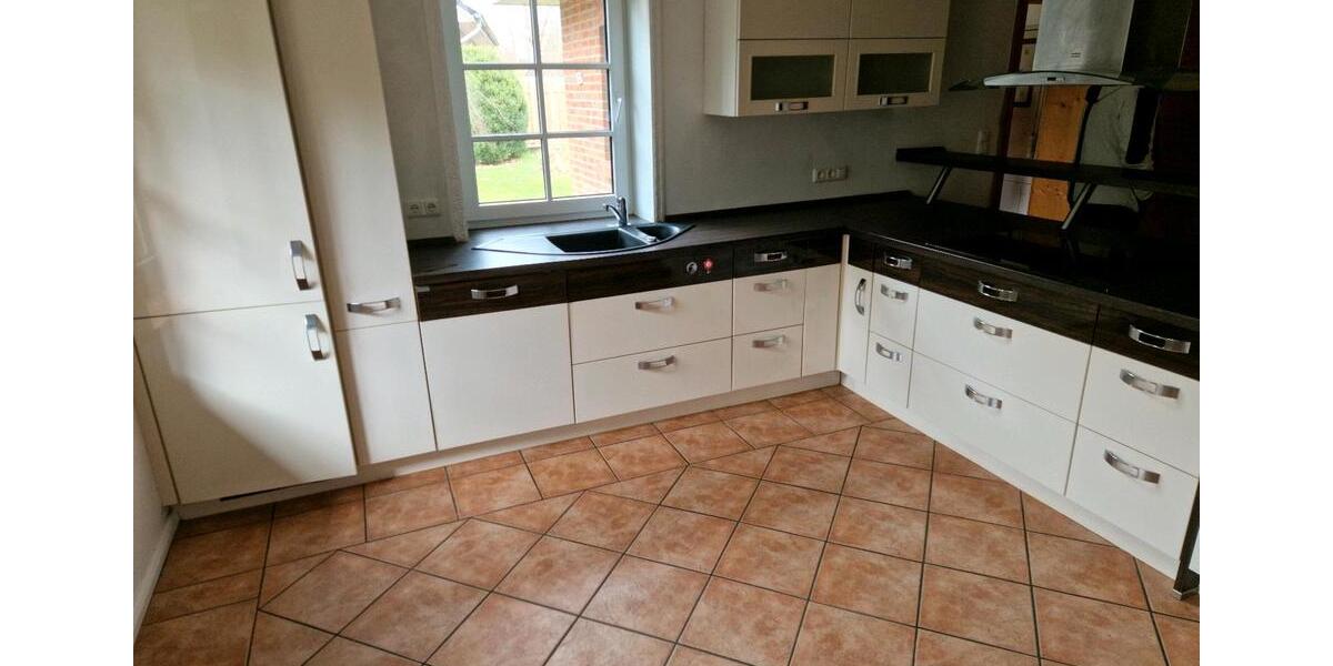 Mehrfamilienhaus, Wohnhaus Mittelangeln - 7 Zimmer, 300 m&sup2;, 2.050&euro; | Angebot:25832890