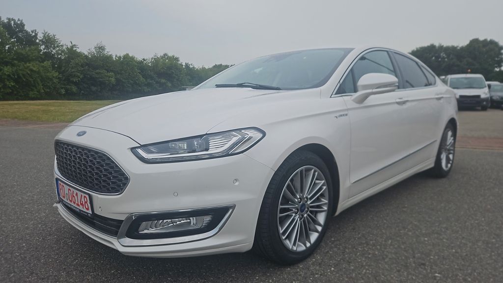 Ford Mondeo 127.491 km 13.999 &euro; Nübbel 24809