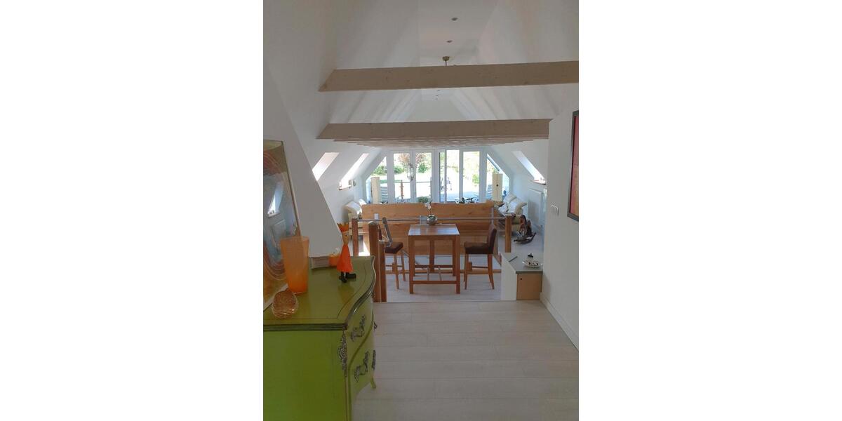 Terrassenwohnung Stolk - 3 Zimmer, 100 m&sup2;, 1.200&euro; | Angebot:24344565