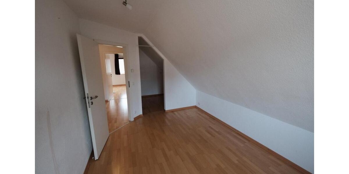 Einfamilienhaus Osterrönfeld - 5 Zimmer, 127 m&sup2;, 1.450&euro; | Angebot:26600863