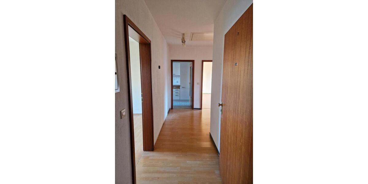 Dachgeschoßwohnung Schleswig - 3 Zimmer, 88 m&sup2;, 122.000&euro; | Angebot:24344965