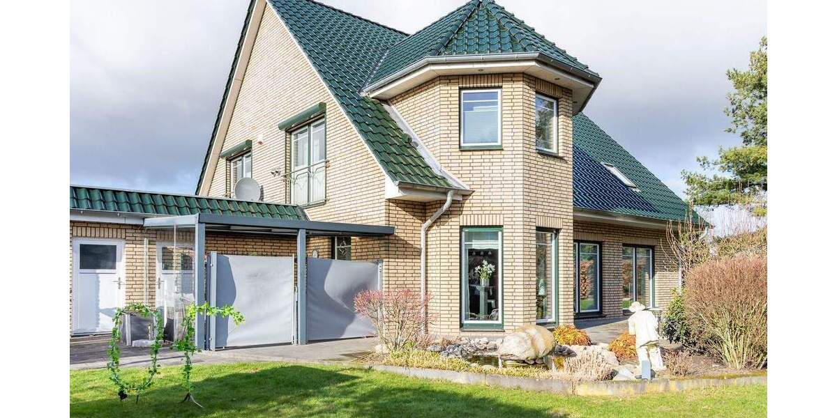 Einfamilienhaus Fockbek - 6 Zimmer, 232 m&sup2;, 749.000&euro; | Angebot:25796830