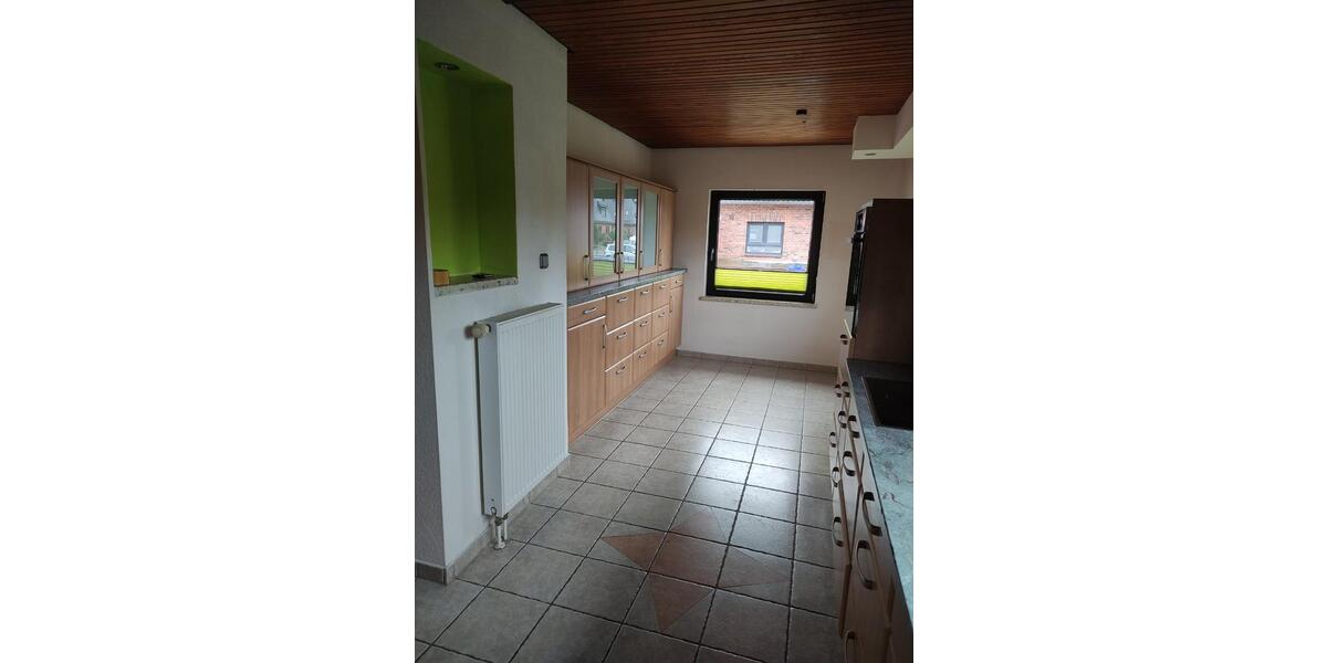 Einfamilienhaus Büdelsdorf - 4 Zimmer, 120 m&sup2;, 329.000&euro; | Angebot:22582743