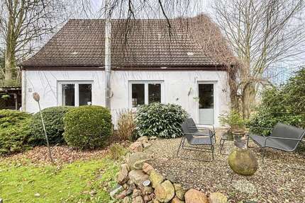 Haus Sieverstedt - 4 Zimmer, 119 m&sup2;, 220.000&euro; | Angebot:26554116