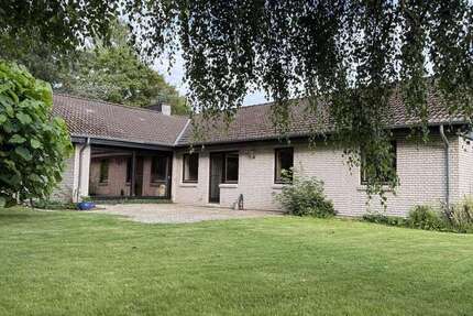 Haus Schleswig - 6 Zimmer, 202 m&sup2;, 420.000&euro; | Angebot:25848721