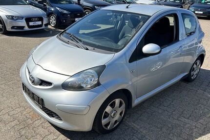 Toyota Aygo (X) 77.827 km 1.680 &euro; Rendsburg 24768