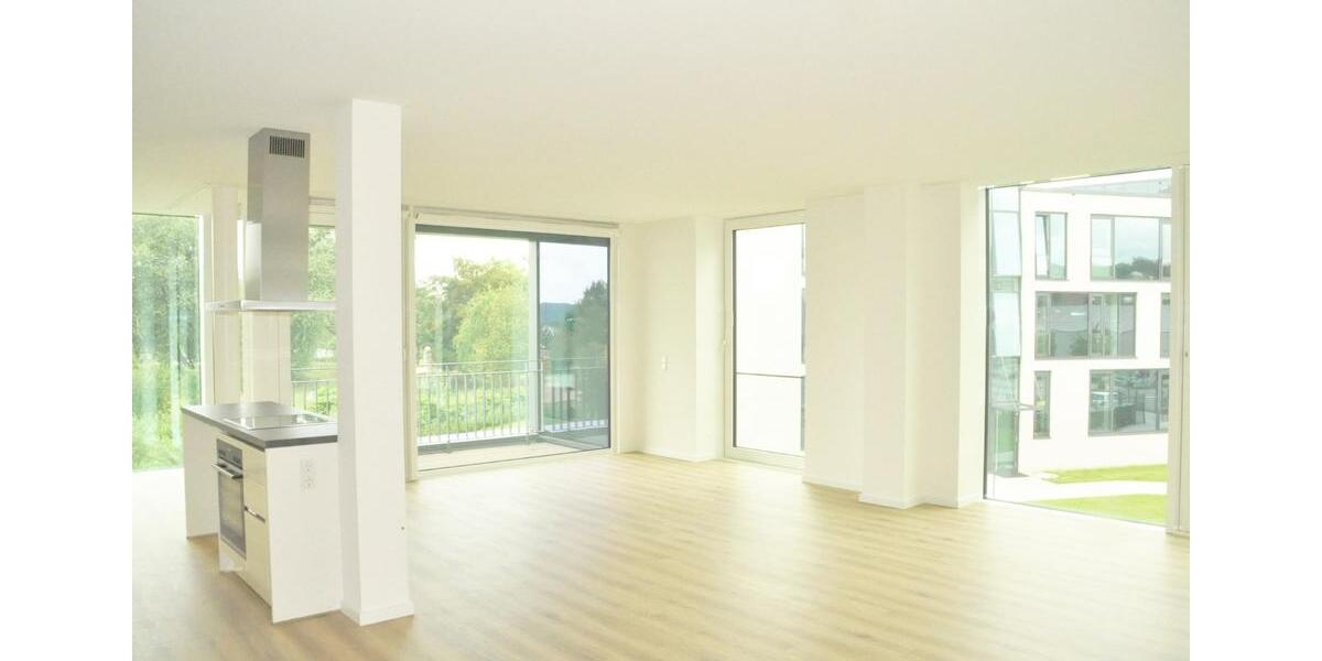 Etagenwohnung Schleswig - 3 Zimmer, 132 m&sup2;, 2.095&euro; | Angebot:25802396