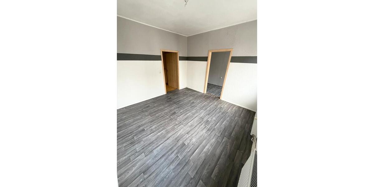 Einfamilienhaus Schleswig - 7 Zimmer, 120 m&sup2;, 1.800&euro; | Angebot:26004435