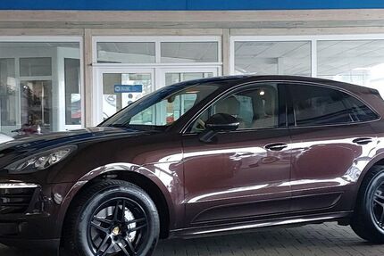 Porsche Macan 198.048 km 34.990 &euro; Steinbergkirche 24972