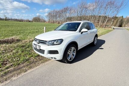 VW Touareg 266.508 km 18.000 &euro; Fockbek 24787