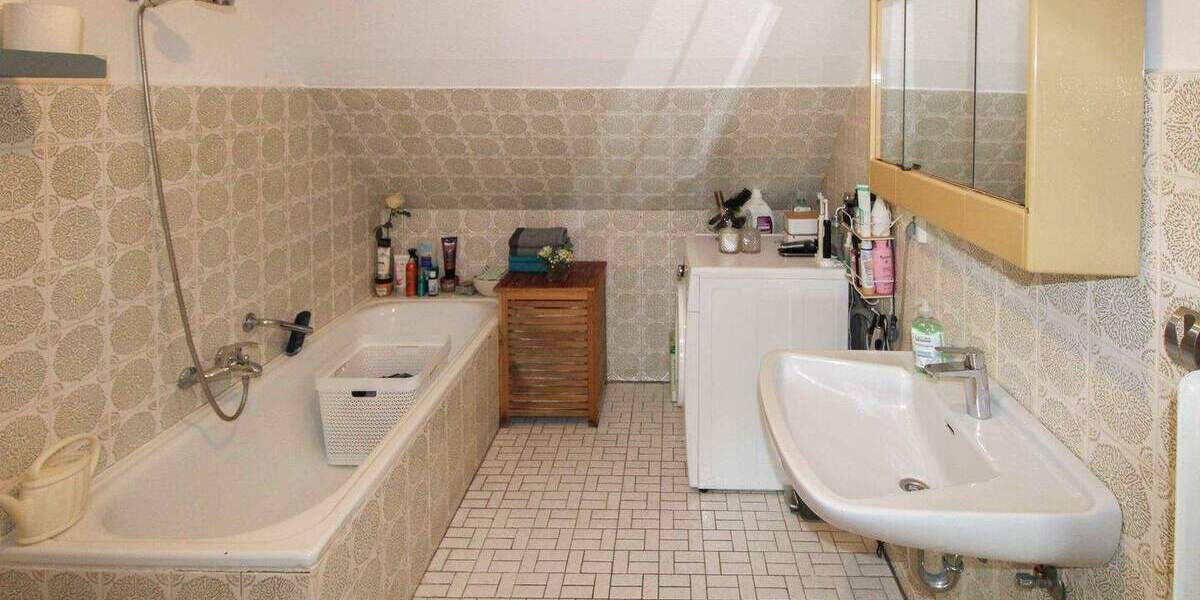 Einfamilienhaus Schleswig - 3 Zimmer, 120.000&euro; | Angebot:25699211