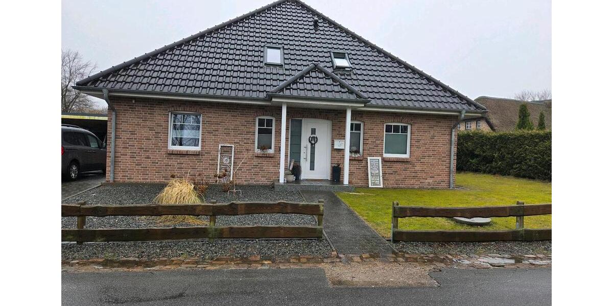 Einfamilienhaus Stapel - 7 Zimmer, 220 m&sup2;, 1.400&euro; | Angebot:25607090