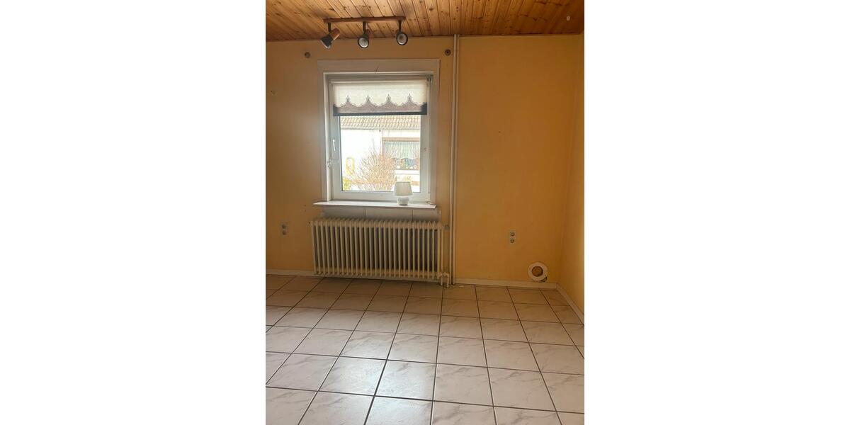 Einfamilienhaus Wester-Ohrstedt Ohrstedt - 7 Zimmer, 114 m&sup2;, 185.000&euro; | Angebot:25371577