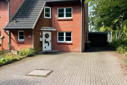 Haus Schuby - 5 Zimmer, 145 m&sup2;, 1.760&euro; | Angebot:27600768