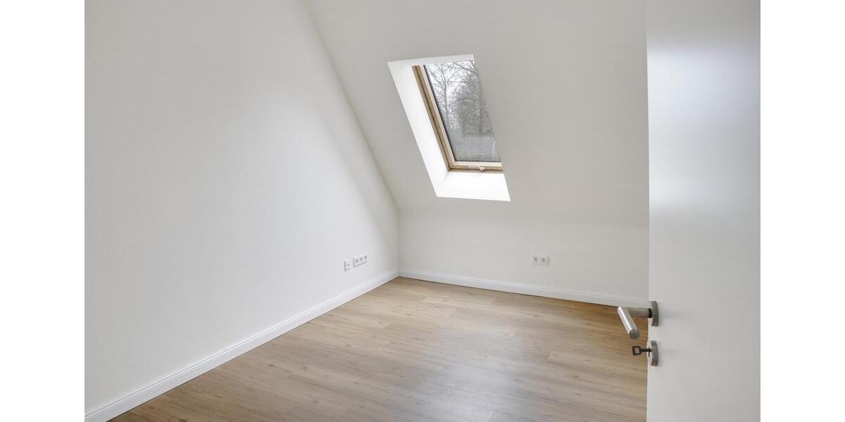 Reihenhaus Rieseby - 6 Zimmer, 200 m&sup2;, 2.240&euro; | Angebot:24392495