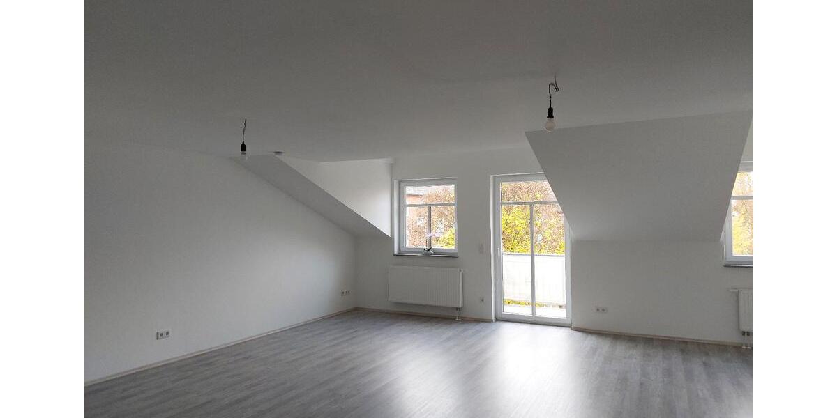 Dachgeschoßwohnung Rendsburg - 1 Zimmer, 70 m&sup2;, 750&euro; | Angebot:25811740
